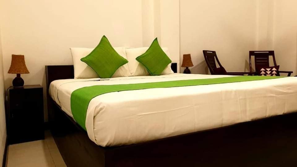 Kithula Boutique Hotel Hikkaduwa Bagian luar foto
