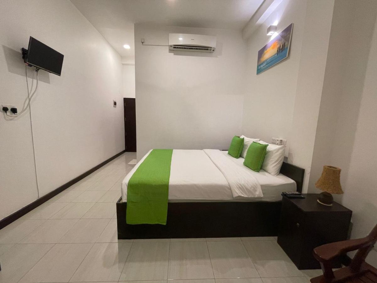 Kithula Boutique Hotel Hikkaduwa Bagian luar foto